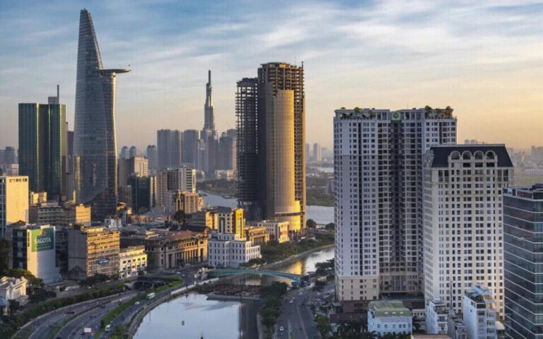 Đầu tư công tăng tốc, bất động sản nhà ở sẽ ‘hồi sinh’ mạnh mẽ?