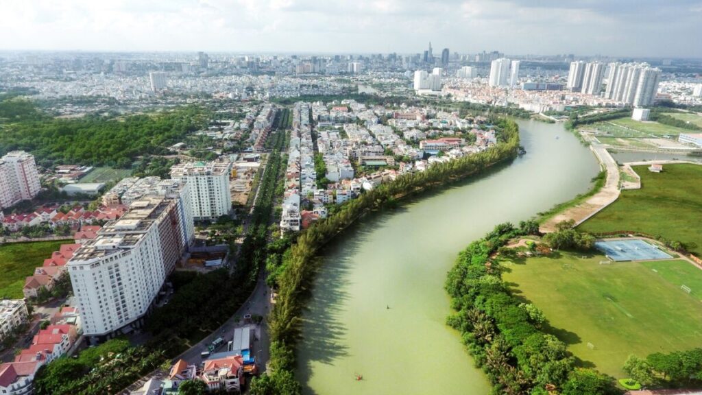 Giá đất Bình Chánh tăng vọt trước quy hoạch lên quận