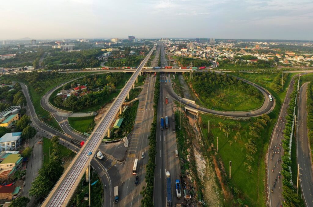 20 năm nữa, TP.HCM hoàn chỉnh hạ tầng kết nối các tỉnh xung quanh