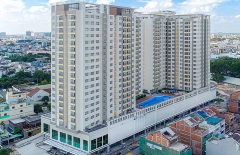 TP.HCM thừa cung căn hộ cao cấp, thiếu nhà ở vừa túi tiền
