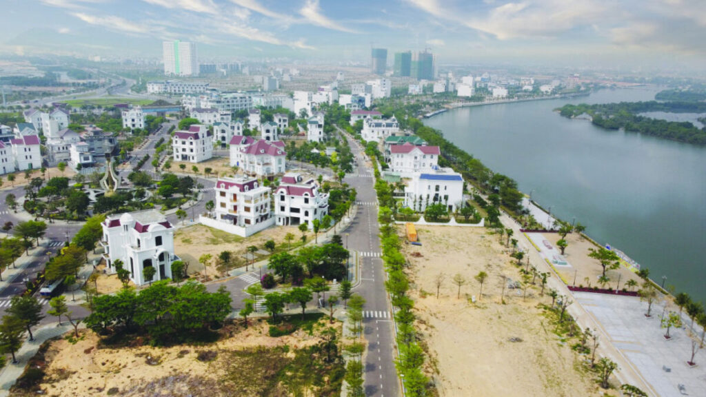 Siết hơn nữa tín dụng bất động sản?