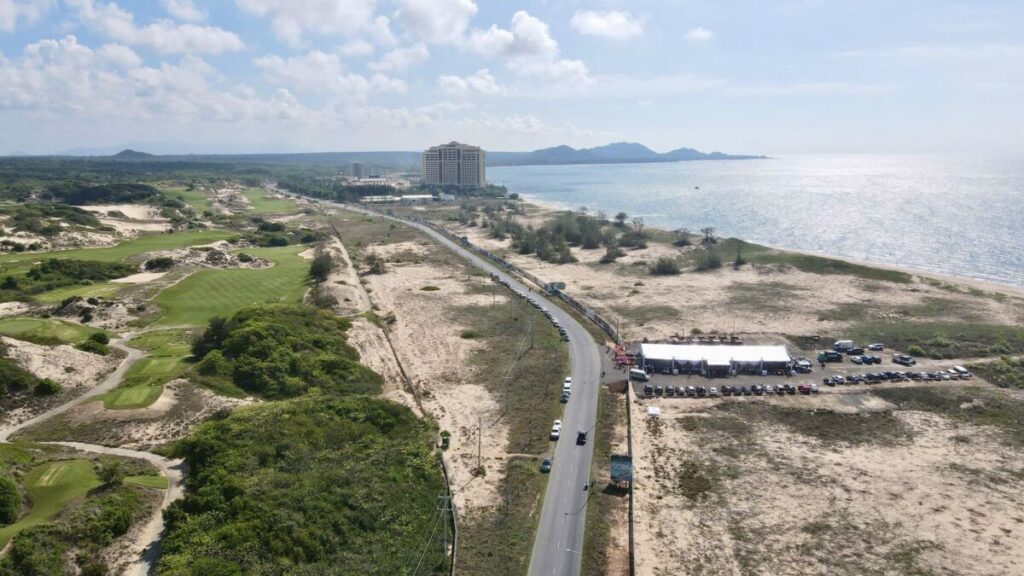Ba tuyến huyết mạch kết nối sân bay, cảng biển, Hồ Tràm của TP.HCM đang triển khai ra sao?