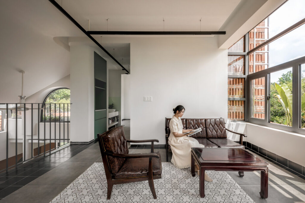 The red brick house – không gian xưa nhưng không cũ